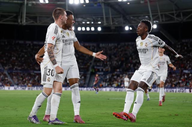 dingy, 罗梅罗与埃