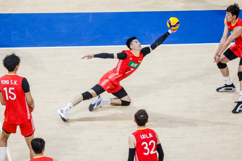 MXgaj, 乌马利摄, src