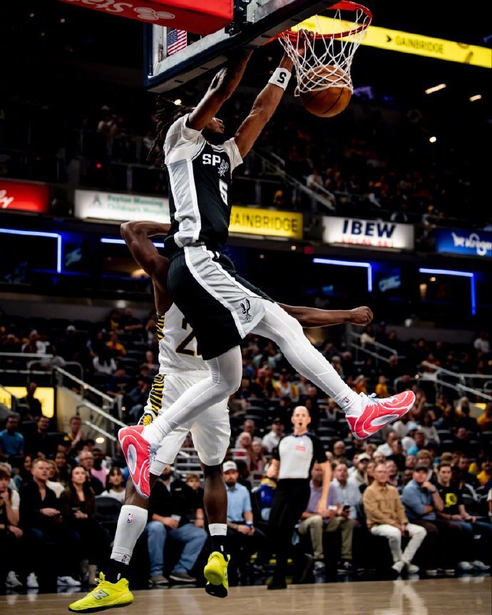 img, 北京时间, 马刺